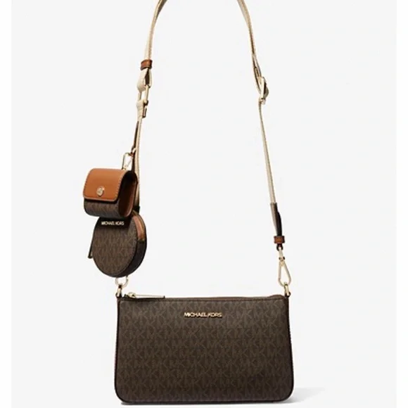 MICHAEL KORS
Jet Set Logo Crossbody Bag with Case for Apple Airpods Pro®
Brown - Picture 2 of 16